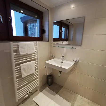 Fuzzy Зельден